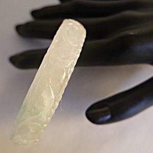 Vintage White Carved Jade Bangle Bracelet